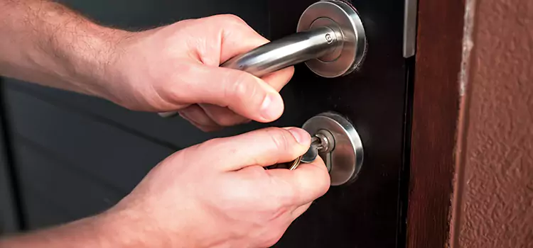 Door Closer Repair & Installation St. Matthews
